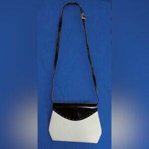 Salvatore Ferragamo BA212059* 90s Elegant Black & White Purse Detachable Strap